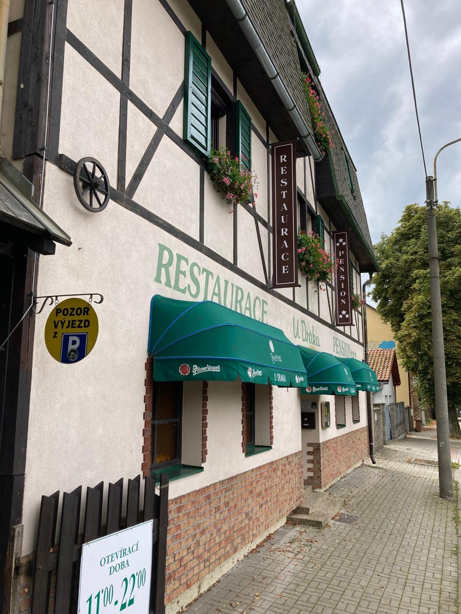 Pension U Draka Karlovy Vary Exterior photo